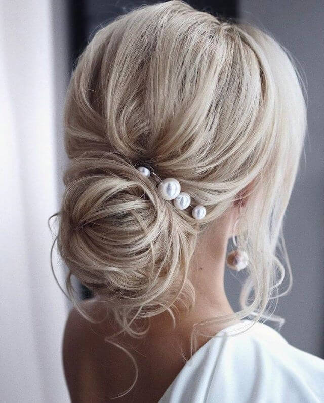 Pearl Braid Bridal Hairstyle for wedding